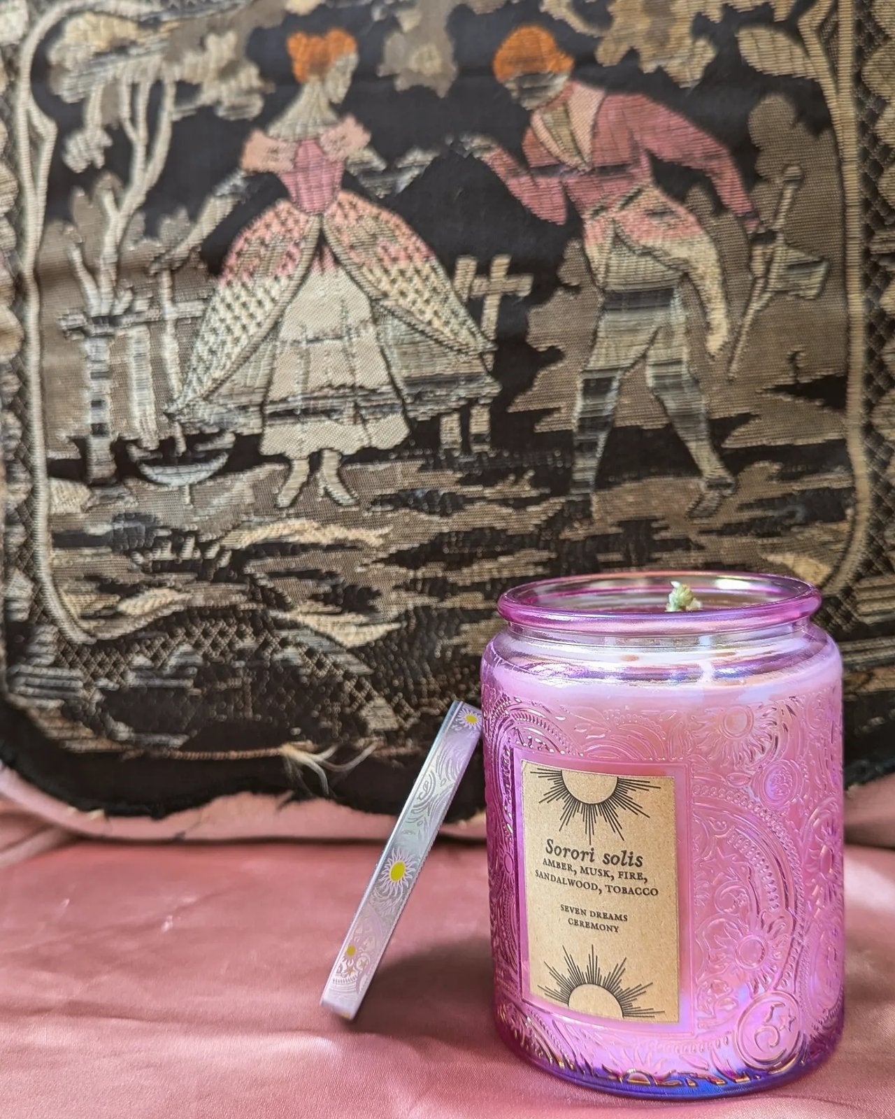 Sorori solis Candle